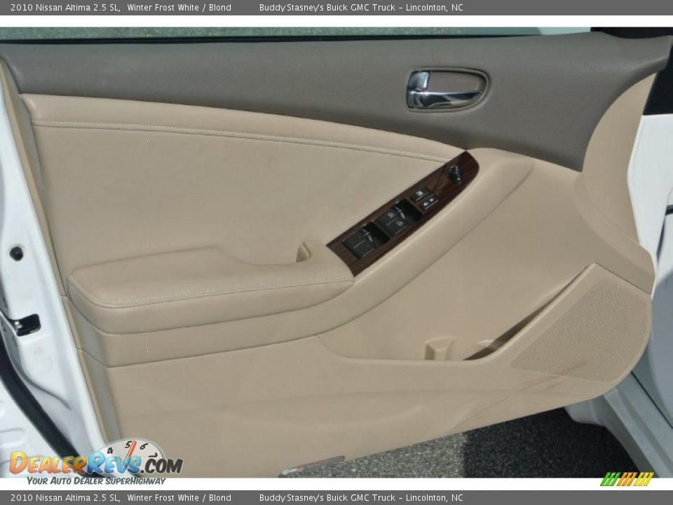 2010 Nissan Altima 2.5 SL Winter Frost White / Blond Photo #10