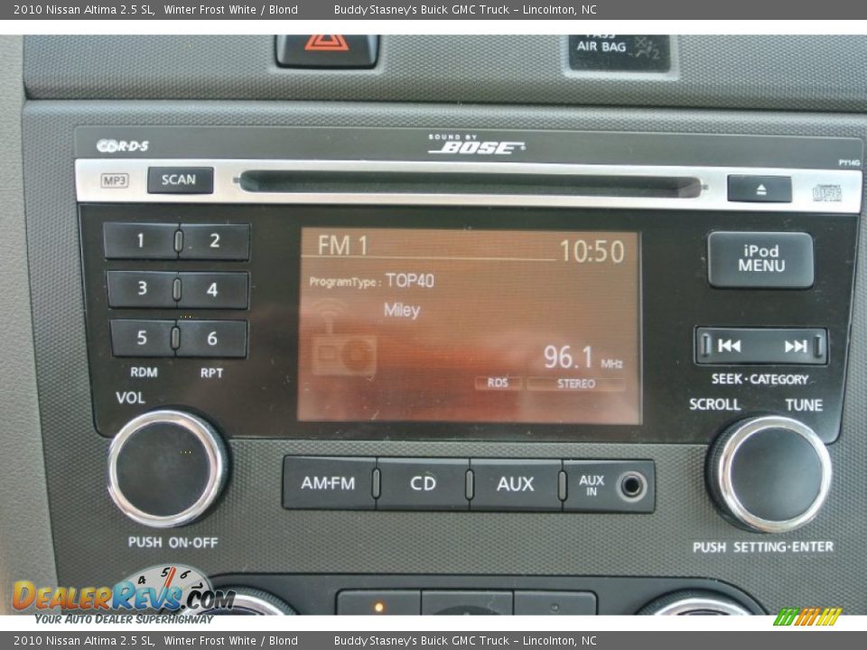 2010 Nissan Altima 2.5 SL Winter Frost White / Blond Photo #17