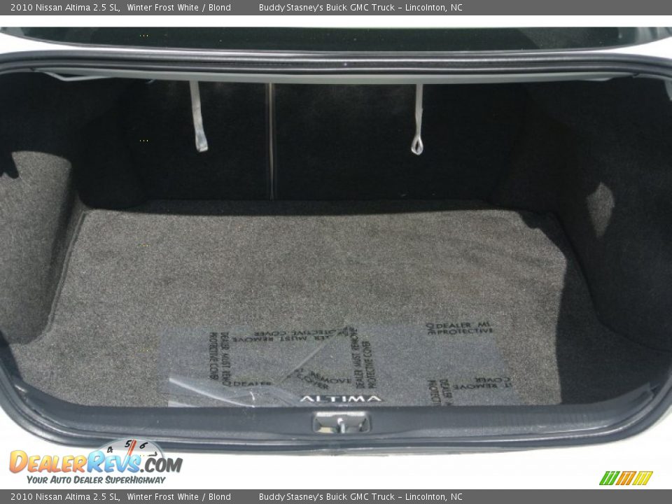 2010 Nissan Altima 2.5 SL Winter Frost White / Blond Photo #21