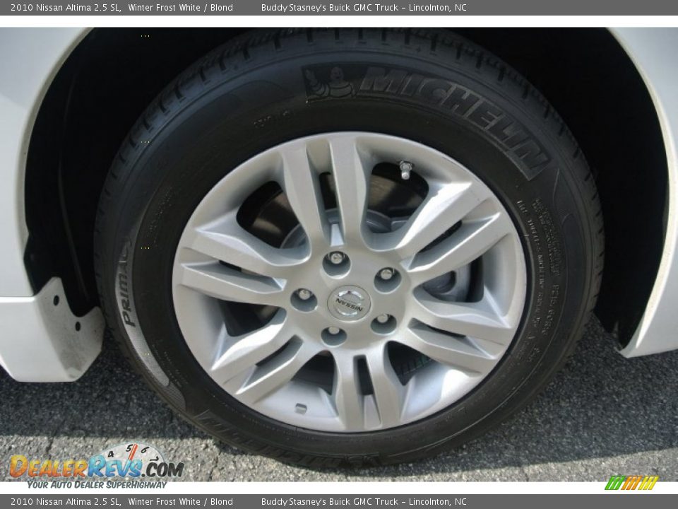 2010 Nissan Altima 2.5 SL Winter Frost White / Blond Photo #25