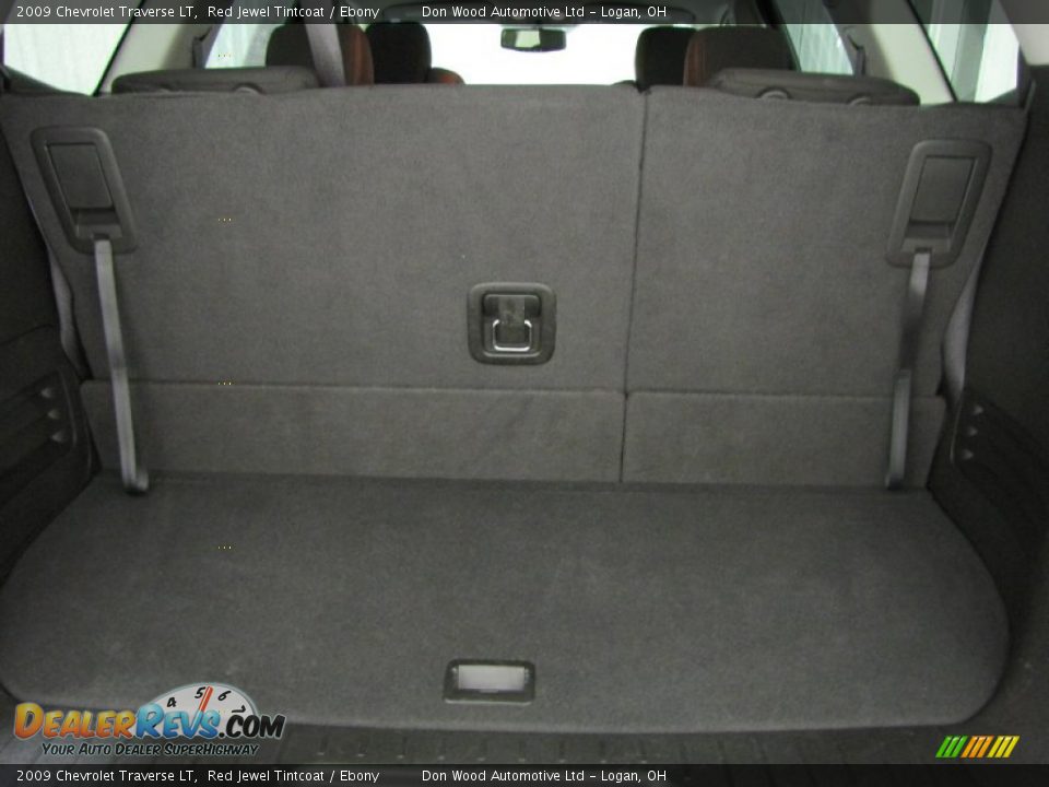 2009 Chevrolet Traverse LT Red Jewel Tintcoat / Ebony Photo #3