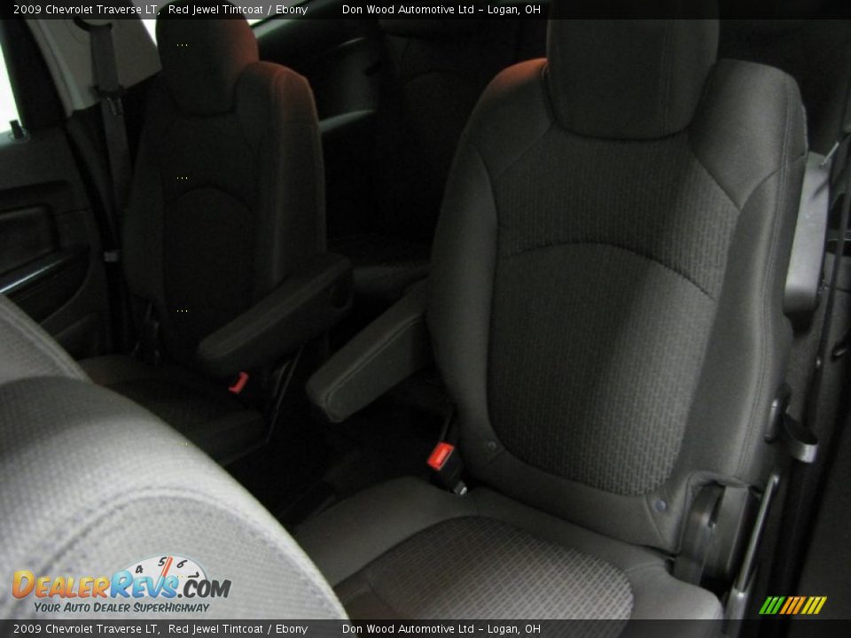 2009 Chevrolet Traverse LT Red Jewel Tintcoat / Ebony Photo #6