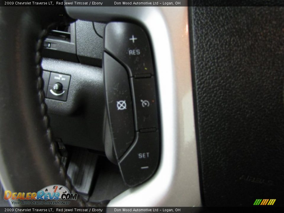 2009 Chevrolet Traverse LT Red Jewel Tintcoat / Ebony Photo #18