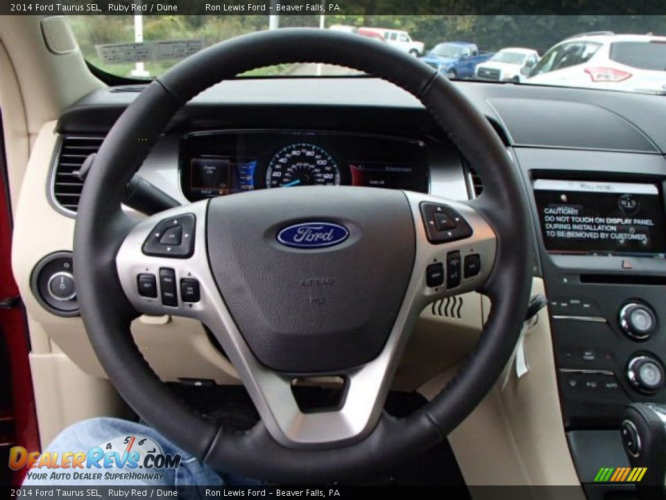2014 Ford Taurus SEL Ruby Red / Dune Photo #19