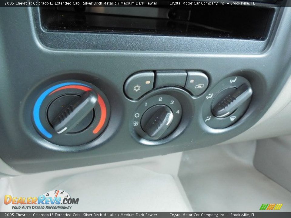 2005 Chevrolet Colorado LS Extended Cab Silver Birch Metallic / Medium Dark Pewter Photo #20