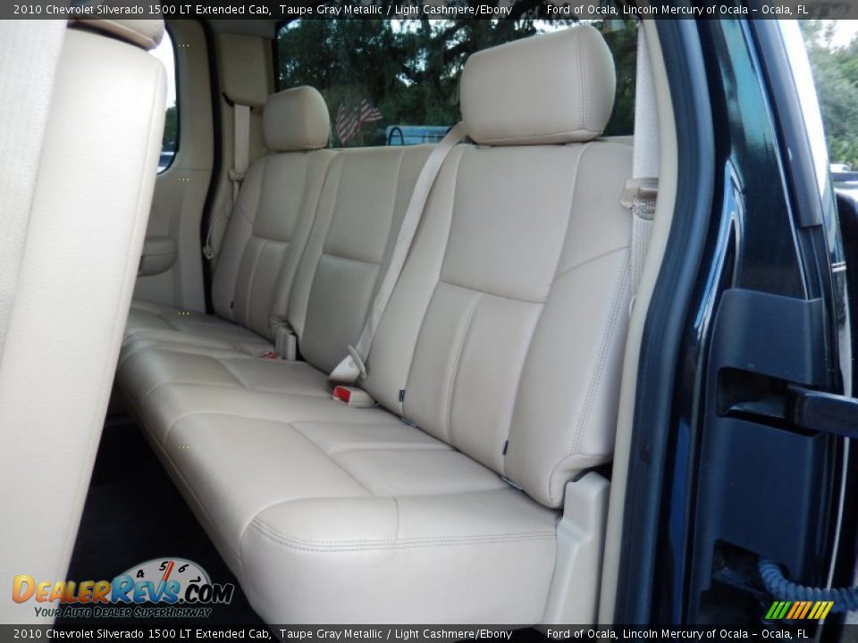 2010 Chevrolet Silverado 1500 LT Extended Cab Taupe Gray Metallic / Light Cashmere/Ebony Photo #17