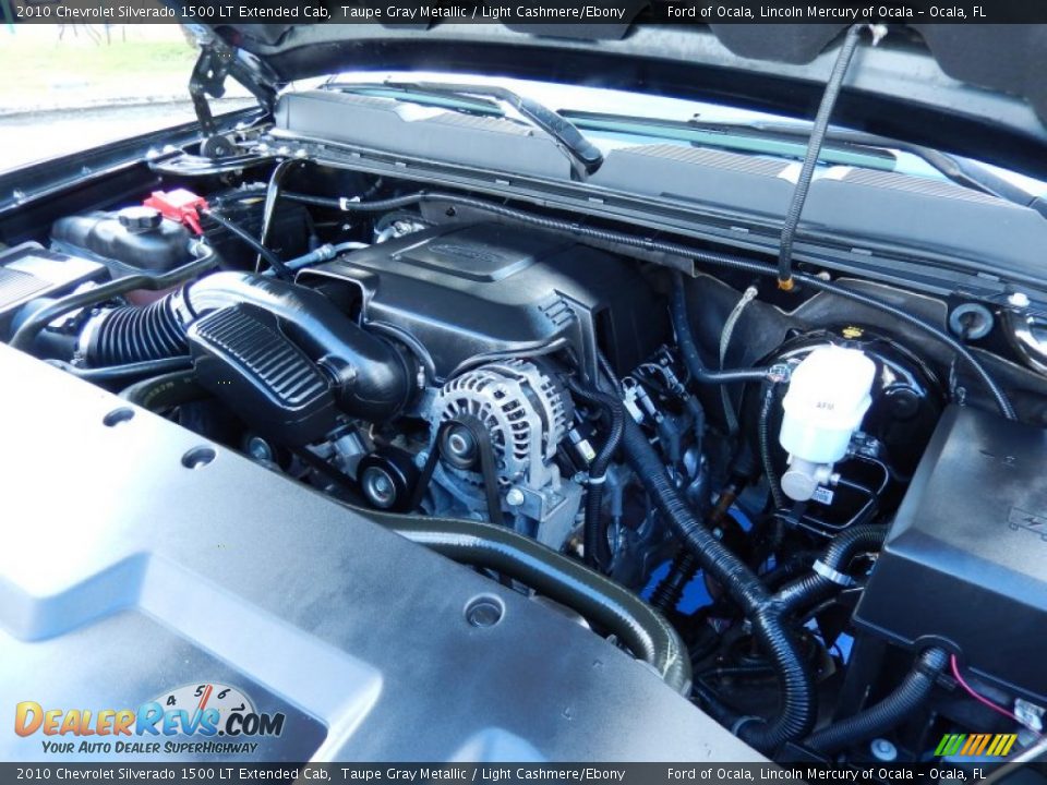 2010 Chevrolet Silverado 1500 LT Extended Cab Taupe Gray Metallic / Light Cashmere/Ebony Photo #28