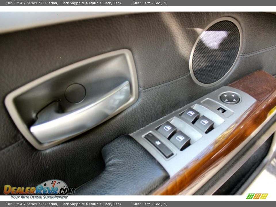 2005 BMW 7 Series 745i Sedan Black Sapphire Metallic / Black/Black Photo #17