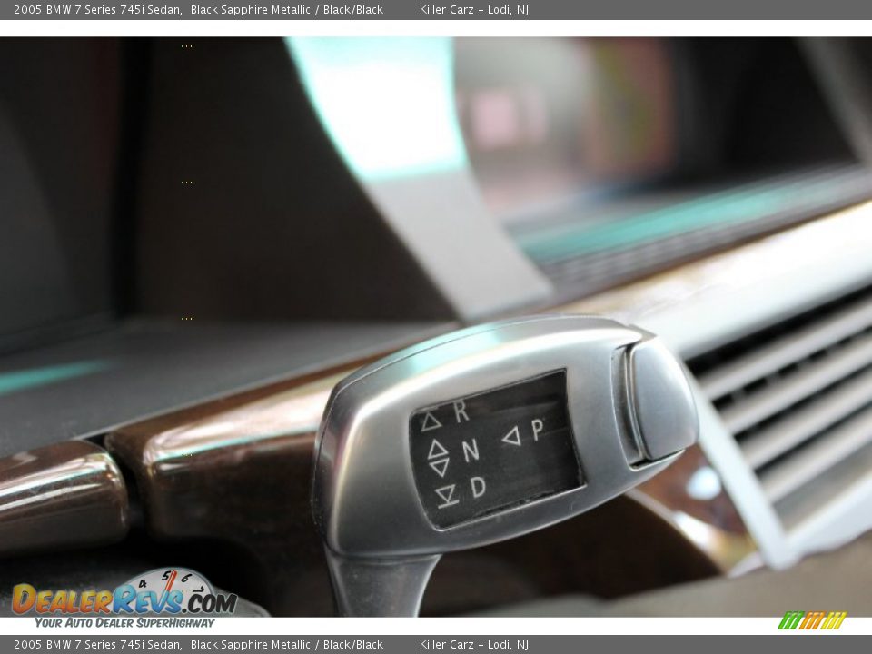 2005 BMW 7 Series 745i Sedan Black Sapphire Metallic / Black/Black Photo #24
