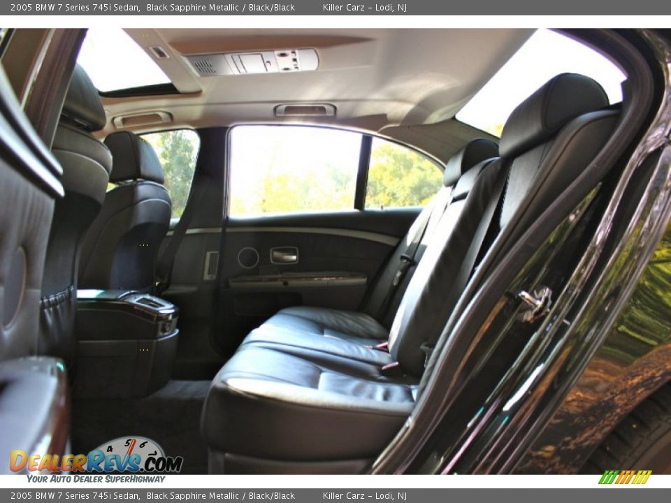 2005 BMW 7 Series 745i Sedan Black Sapphire Metallic / Black/Black Photo #36
