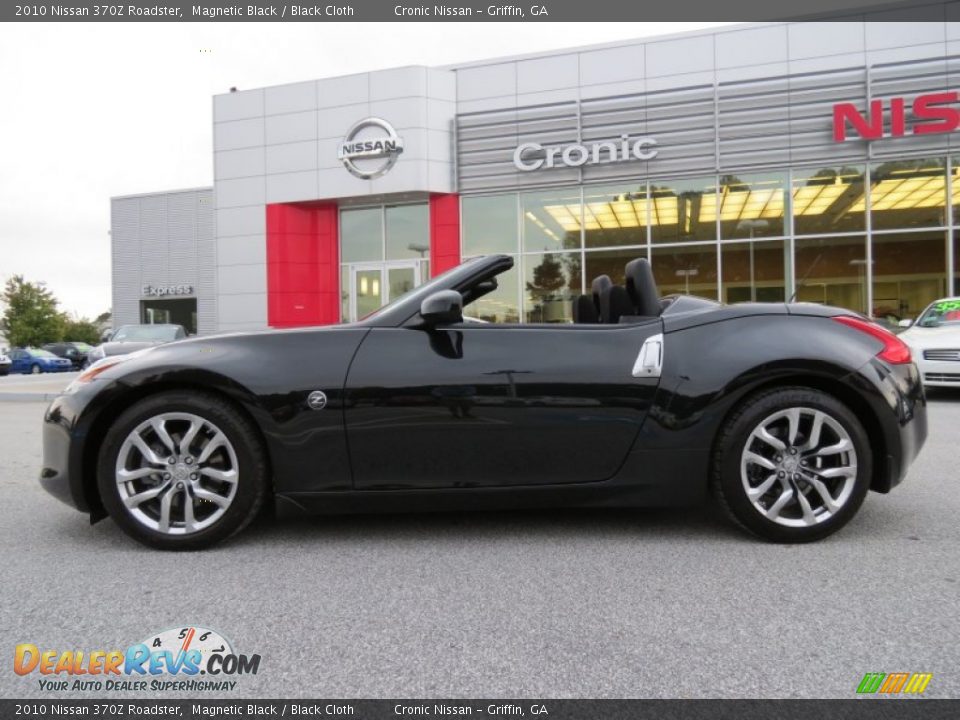 2010 Nissan 370Z Roadster Magnetic Black / Black Cloth Photo #2