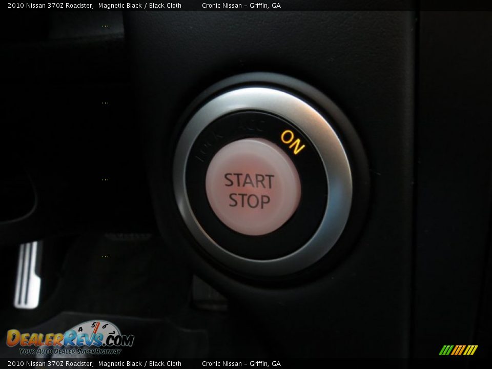 2010 Nissan 370Z Roadster Magnetic Black / Black Cloth Photo #20