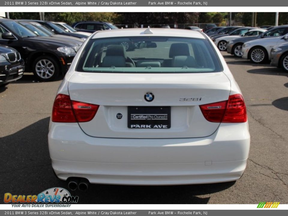 2011 BMW 3 Series 328i xDrive Sedan Alpine White / Gray Dakota Leather Photo #4
