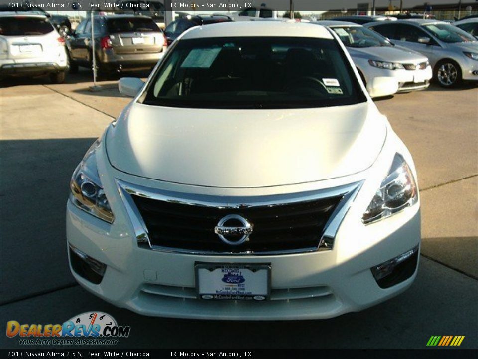 2013 Nissan Altima 2.5 S Pearl White / Charcoal Photo #1