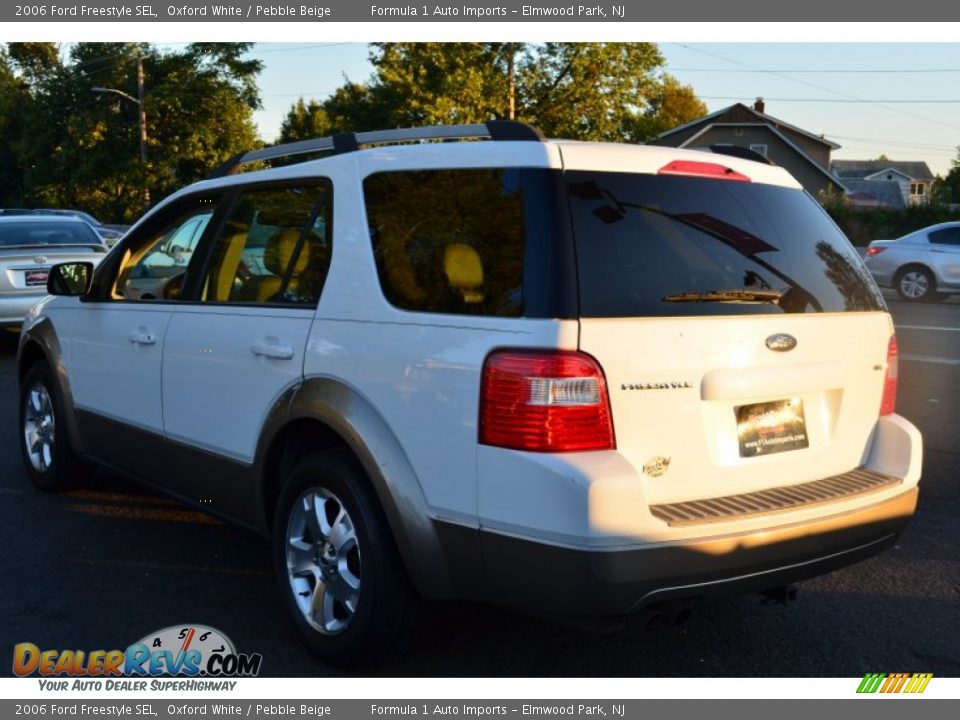 2006 Ford Freestyle SEL Oxford White / Pebble Beige Photo #5