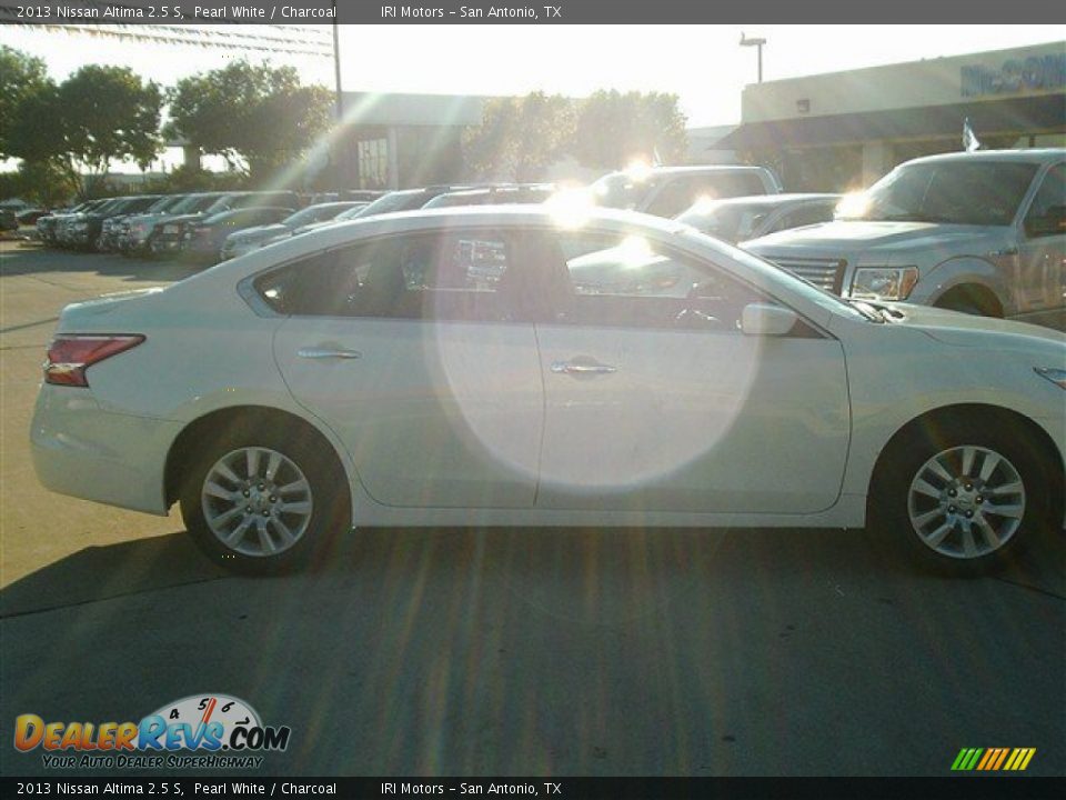 2013 Nissan Altima 2.5 S Pearl White / Charcoal Photo #6