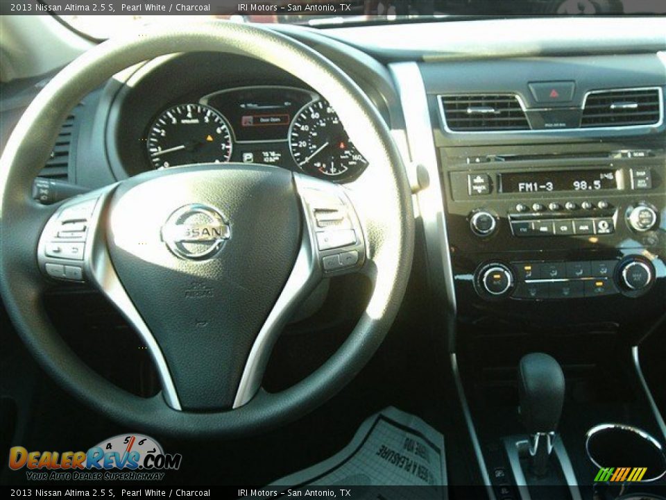 2013 Nissan Altima 2.5 S Pearl White / Charcoal Photo #13
