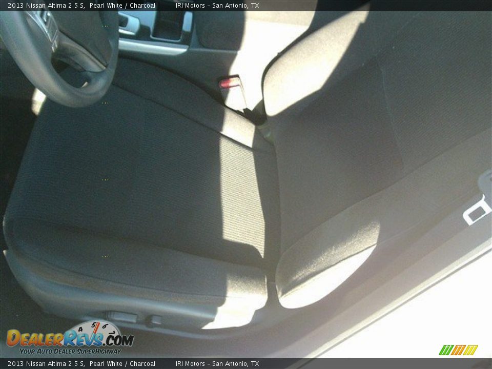 2013 Nissan Altima 2.5 S Pearl White / Charcoal Photo #14