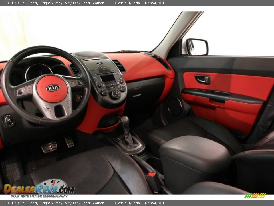 2011 Kia Soul Sport Bright Silver / Red/Black Sport Leather Photo #9