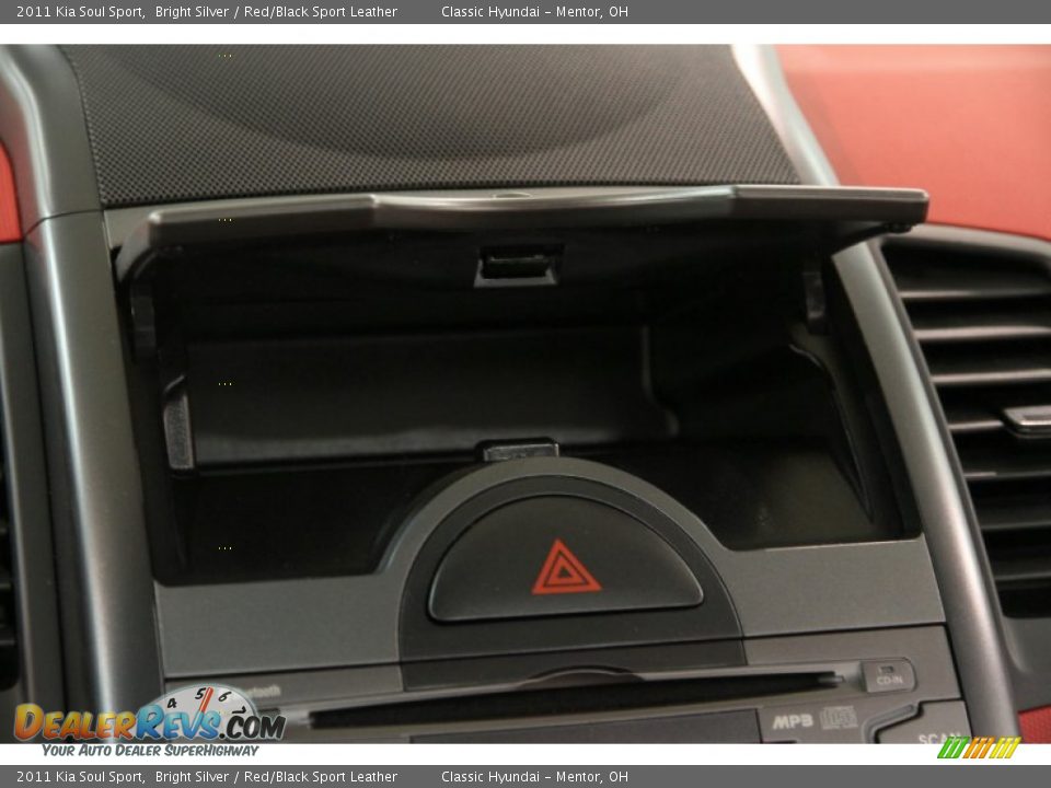 2011 Kia Soul Sport Bright Silver / Red/Black Sport Leather Photo #15