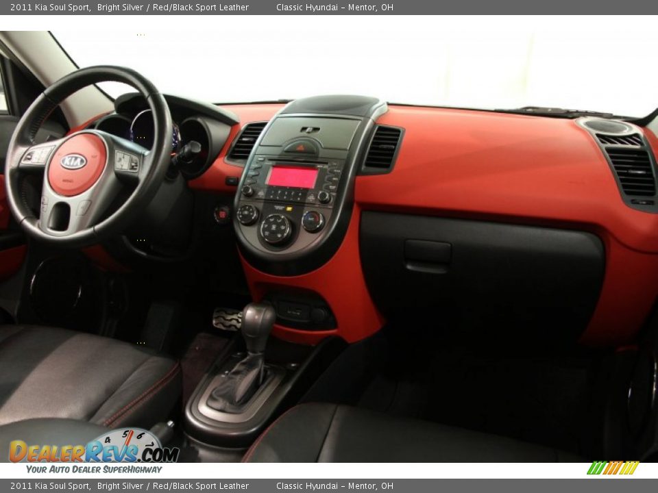 2011 Kia Soul Sport Bright Silver / Red/Black Sport Leather Photo #25
