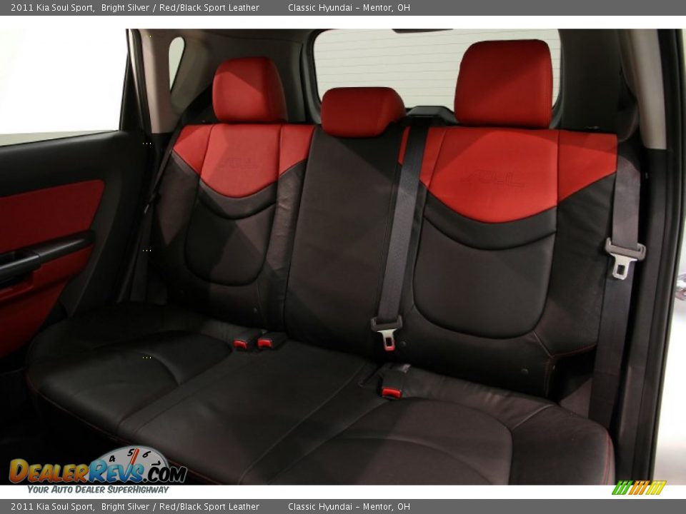 2011 Kia Soul Sport Bright Silver / Red/Black Sport Leather Photo #28