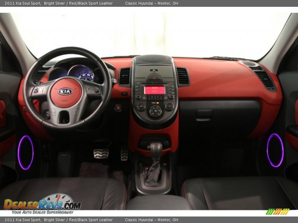 2011 Kia Soul Sport Bright Silver / Red/Black Sport Leather Photo #31