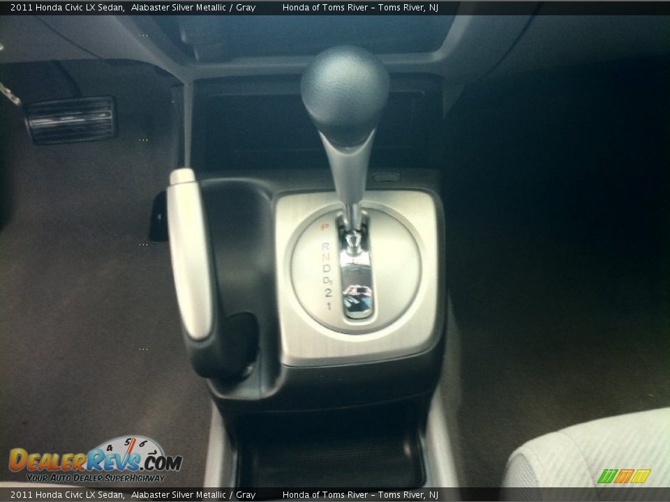 2011 Honda Civic LX Sedan Alabaster Silver Metallic / Gray Photo #12