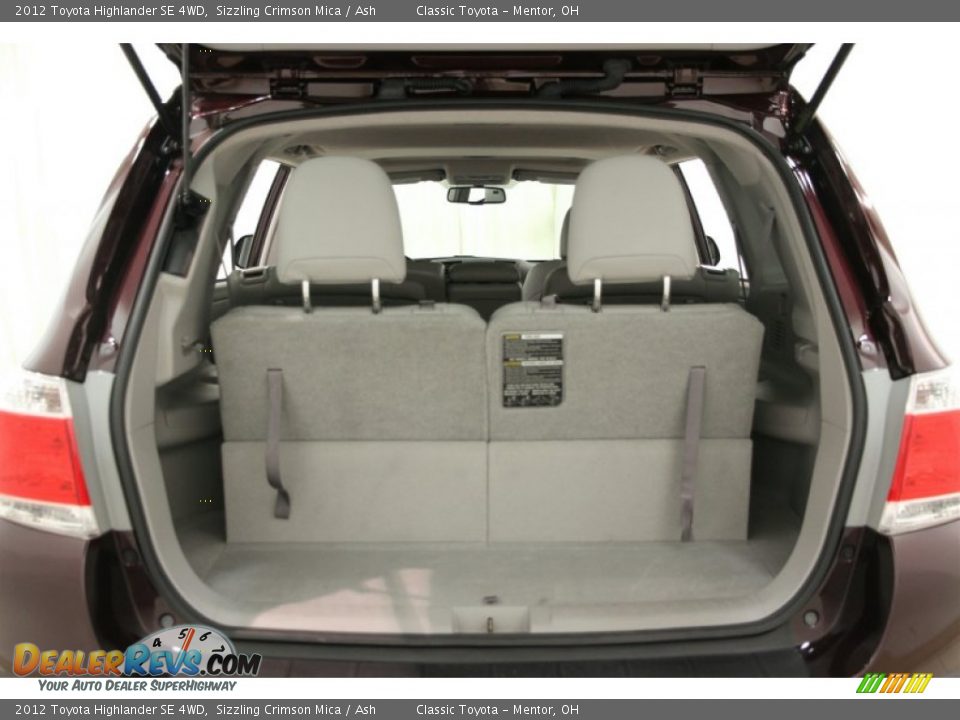 2012 Toyota Highlander SE 4WD Sizzling Crimson Mica / Ash Photo #26