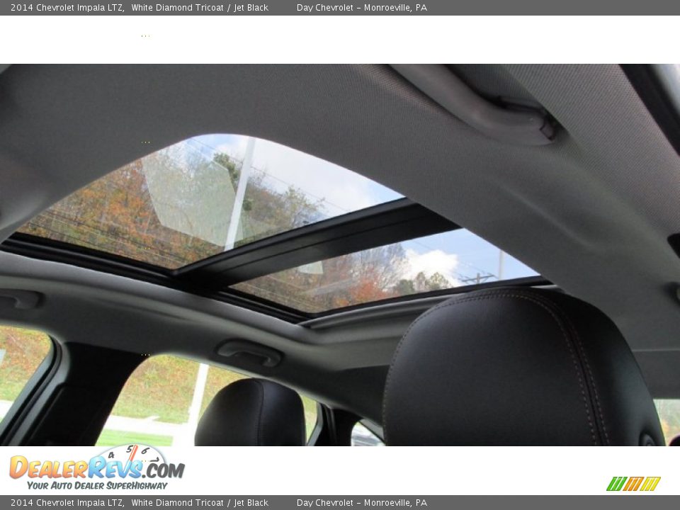 2014 Chevrolet Impala LTZ White Diamond Tricoat / Jet Black Photo #11