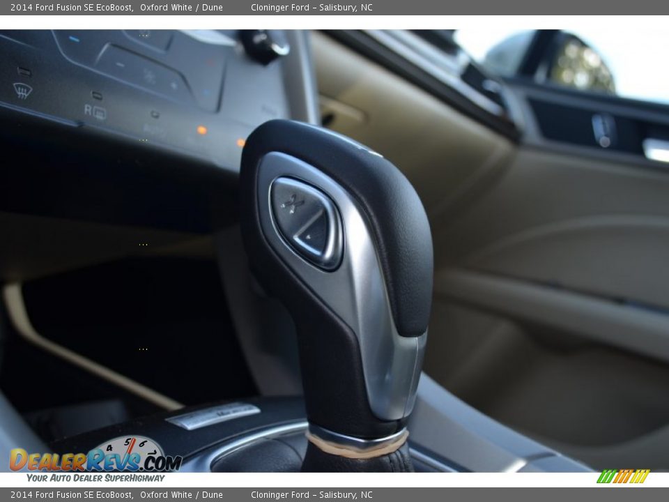 2014 Ford Fusion SE EcoBoost Oxford White / Dune Photo #14