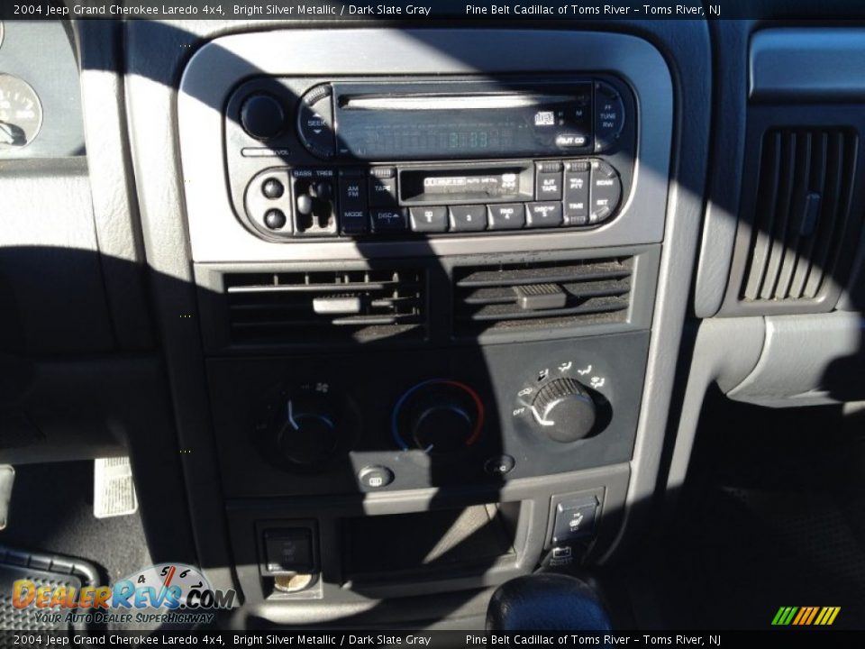 2004 Jeep Grand Cherokee Laredo 4x4 Bright Silver Metallic / Dark Slate Gray Photo #14