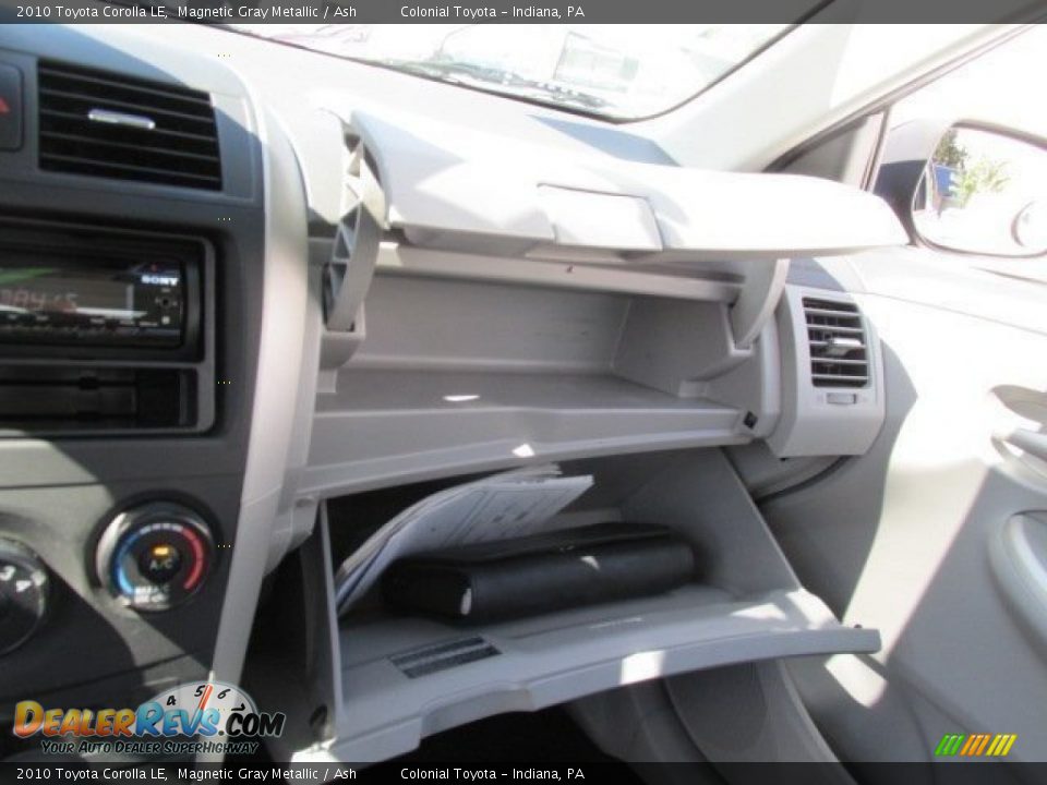 2010 Toyota Corolla LE Magnetic Gray Metallic / Ash Photo #17