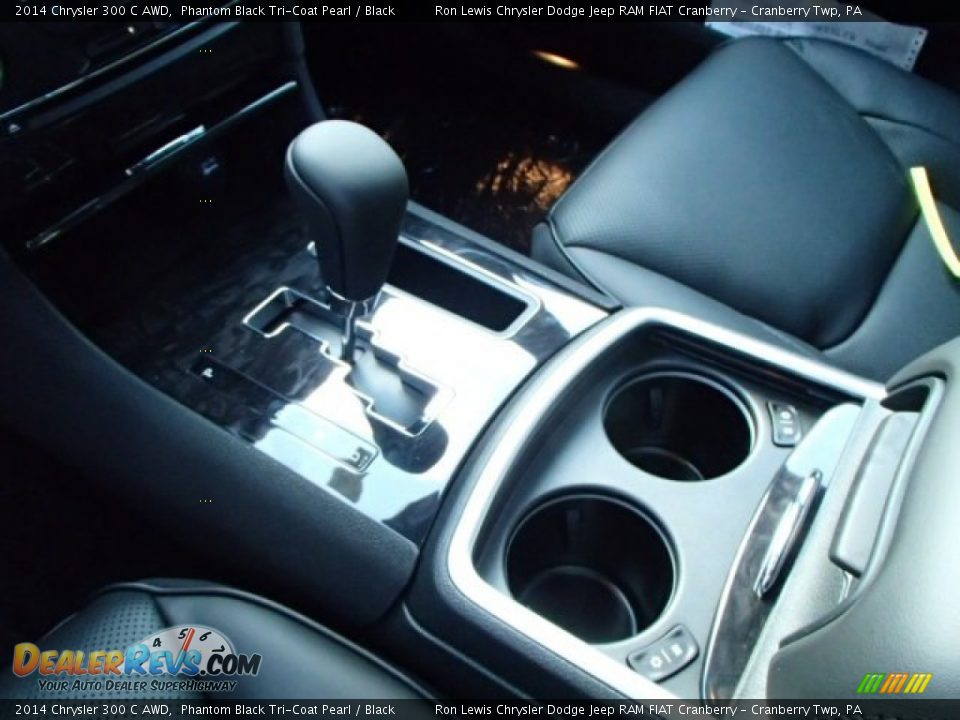 2014 Chrysler 300 C AWD Shifter Photo #18