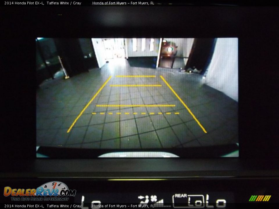 2014 Honda Pilot EX-L Taffeta White / Gray Photo #17