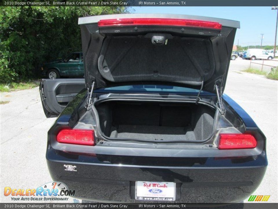 2010 Dodge Challenger SE Brilliant Black Crystal Pearl / Dark Slate Gray Photo #9