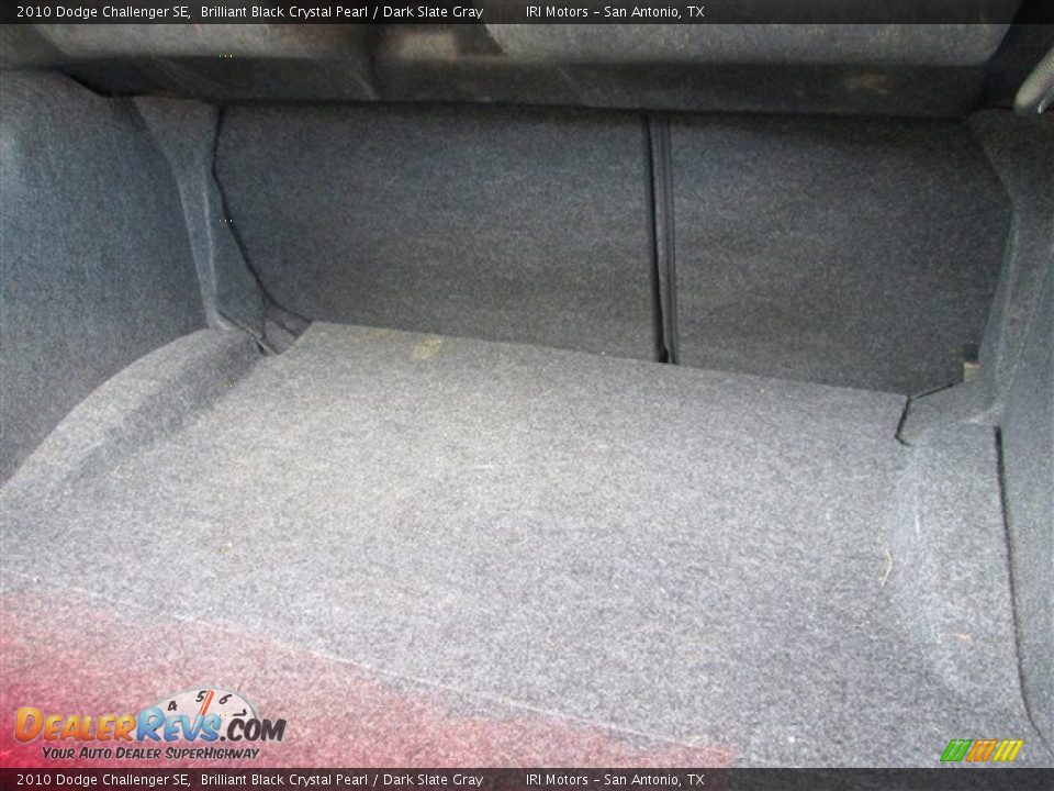 2010 Dodge Challenger SE Brilliant Black Crystal Pearl / Dark Slate Gray Photo #10