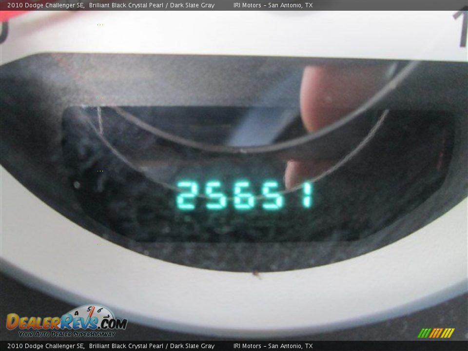 2010 Dodge Challenger SE Brilliant Black Crystal Pearl / Dark Slate Gray Photo #14