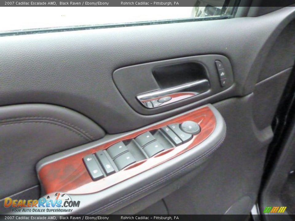 2007 Cadillac Escalade AWD Black Raven / Ebony/Ebony Photo #2