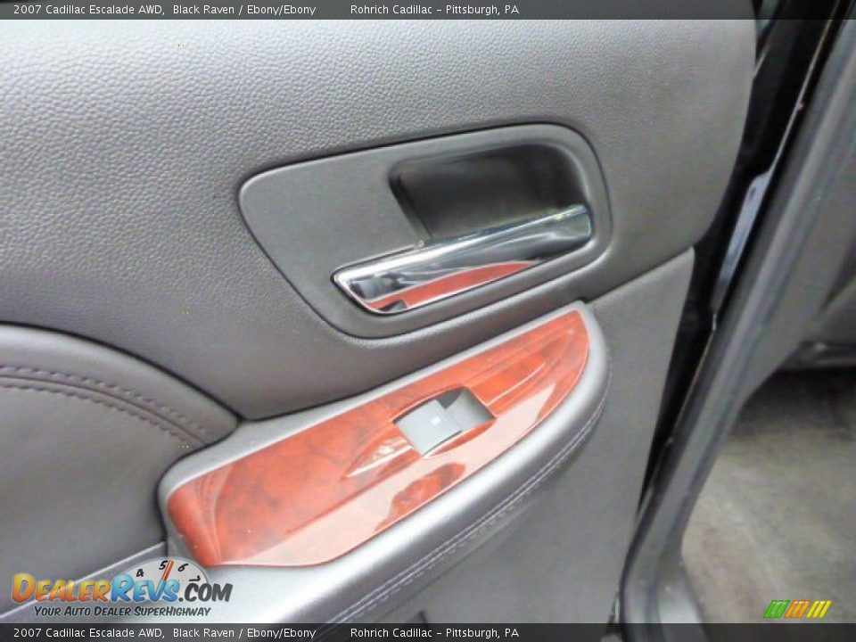2007 Cadillac Escalade AWD Black Raven / Ebony/Ebony Photo #15