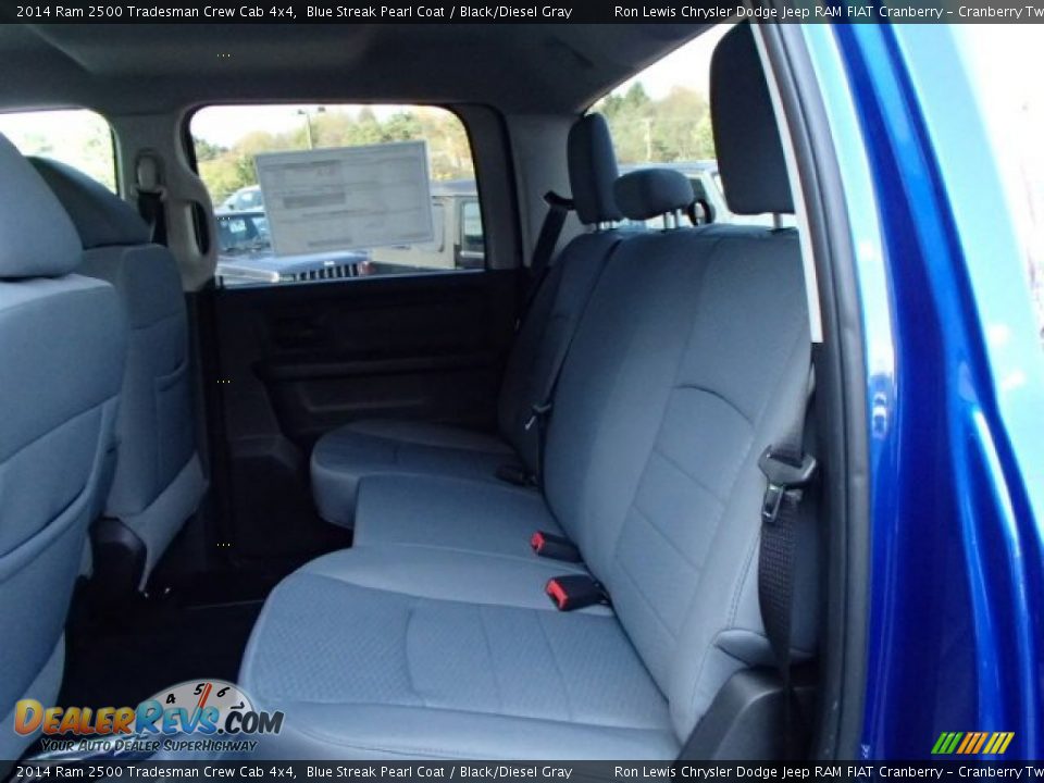 2014 Ram 2500 Tradesman Crew Cab 4x4 Blue Streak Pearl Coat / Black/Diesel Gray Photo #12