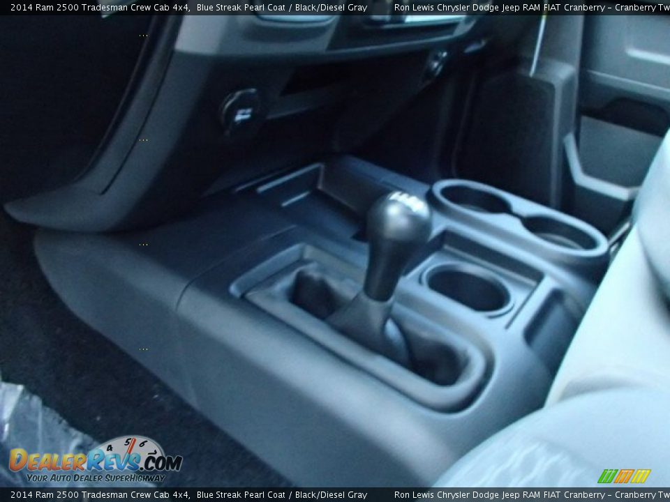 2014 Ram 2500 Tradesman Crew Cab 4x4 Blue Streak Pearl Coat / Black/Diesel Gray Photo #16