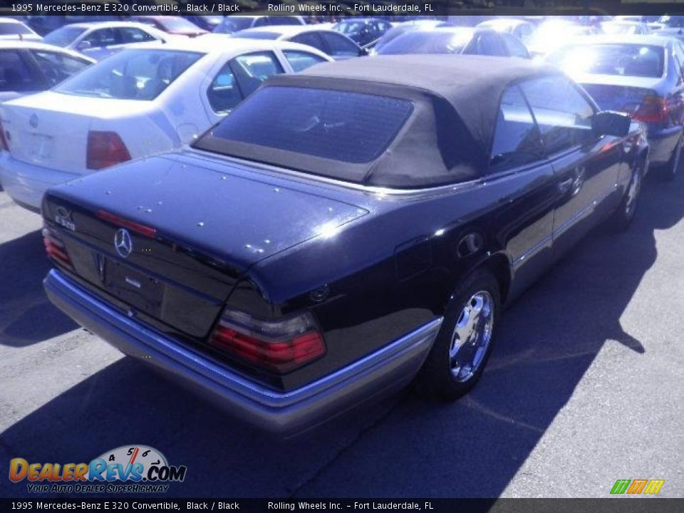 1995 Mercedes-Benz E 320 Convertible Black / Black Photo #4