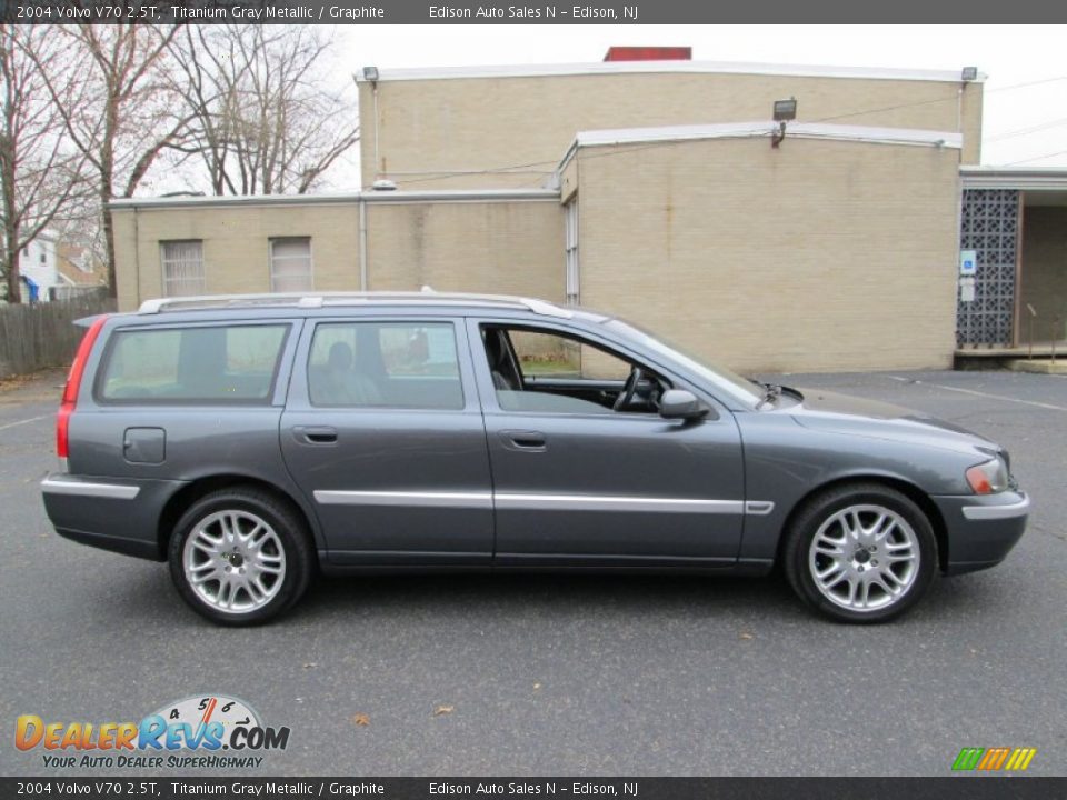 2004 Volvo V70 2.5T Titanium Gray Metallic / Graphite Photo #9