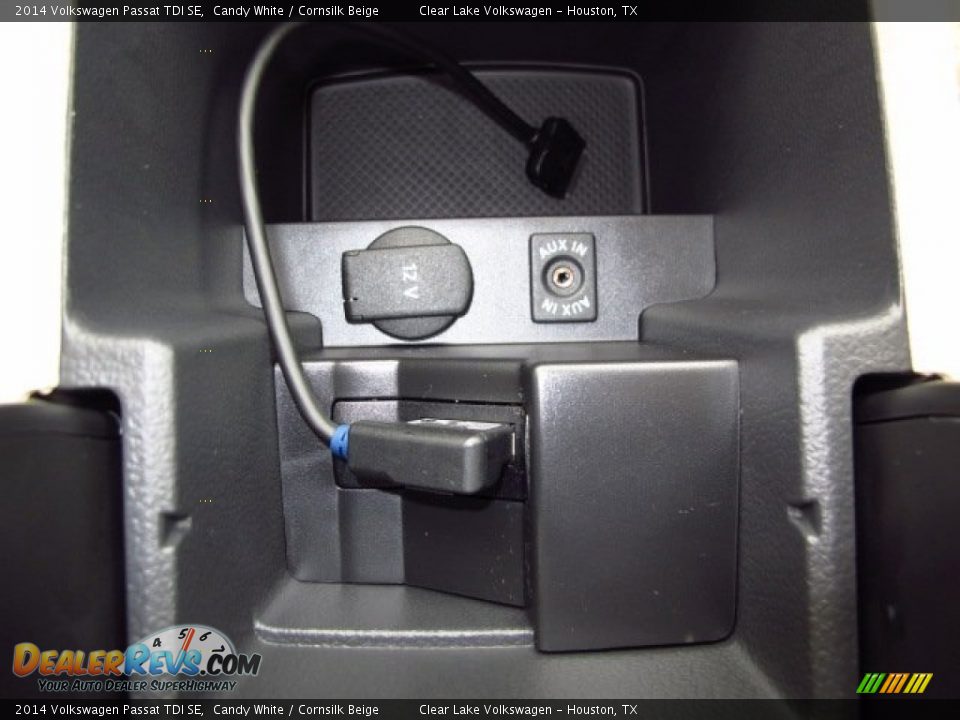 2014 Volkswagen Passat TDI SE Candy White / Cornsilk Beige Photo #19