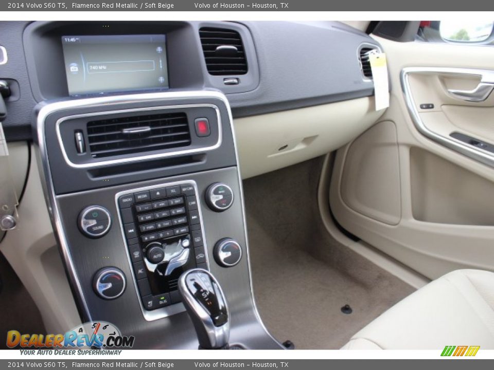 2014 Volvo S60 T5 Flamenco Red Metallic / Soft Beige Photo #14