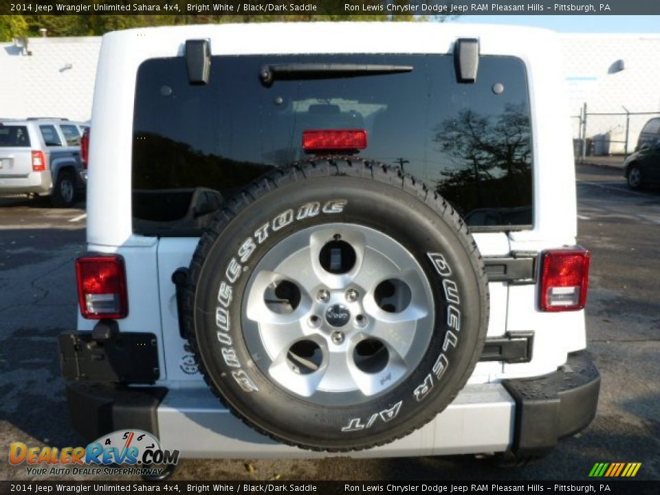2014 Jeep Wrangler Unlimited Sahara 4x4 Bright White / Black/Dark Saddle Photo #4