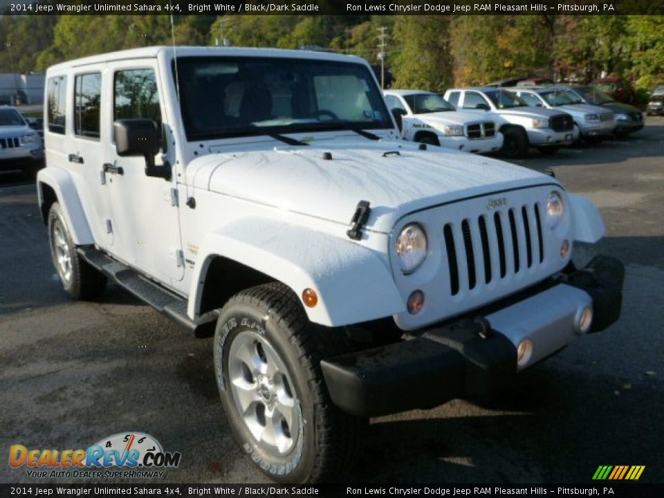 2014 Jeep Wrangler Unlimited Sahara 4x4 Bright White / Black/Dark Saddle Photo #9
