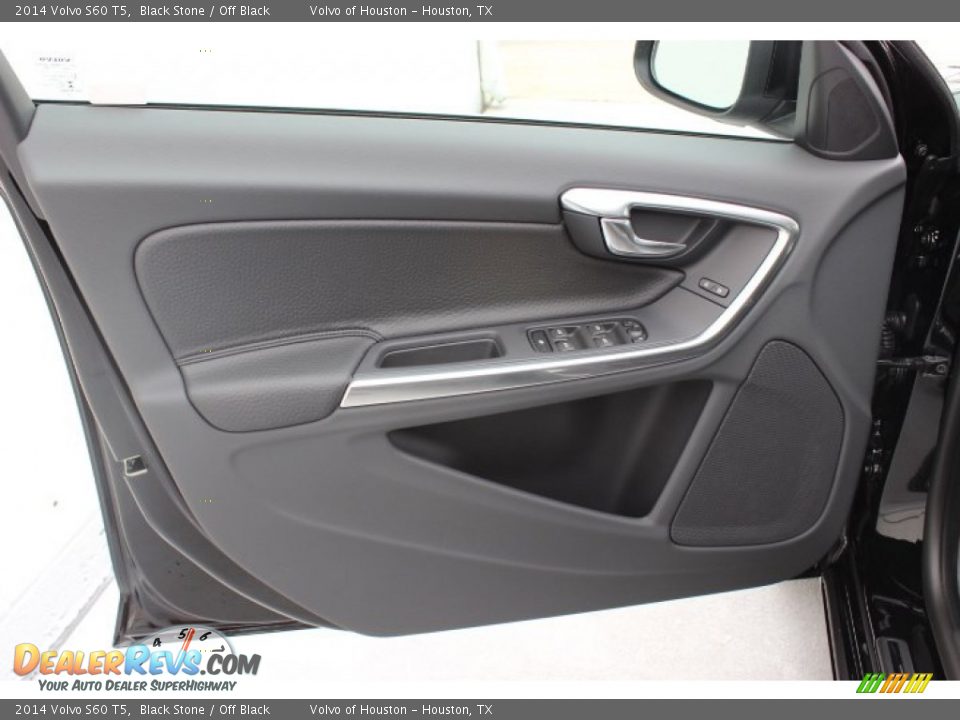 Door Panel of 2014 Volvo S60 T5 Photo #10