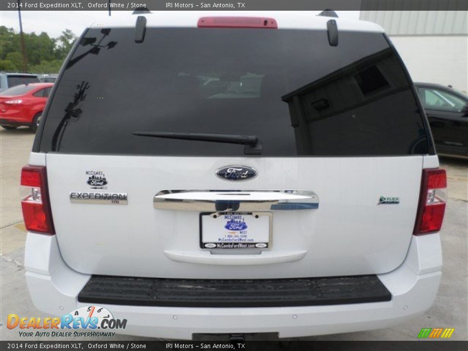 2014 Ford Expedition XLT Oxford White / Stone Photo #4